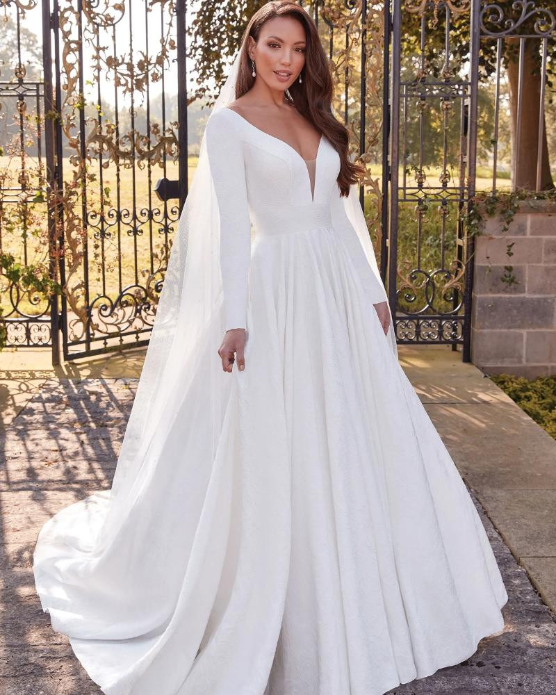 44326 Sincerity by Justin Alexander Wedding Dress